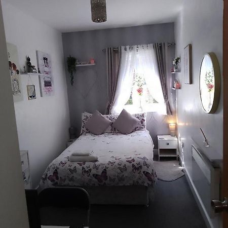 Bed And Breakfast Double Room Chester City Centre, Free Parking Luaran gambar